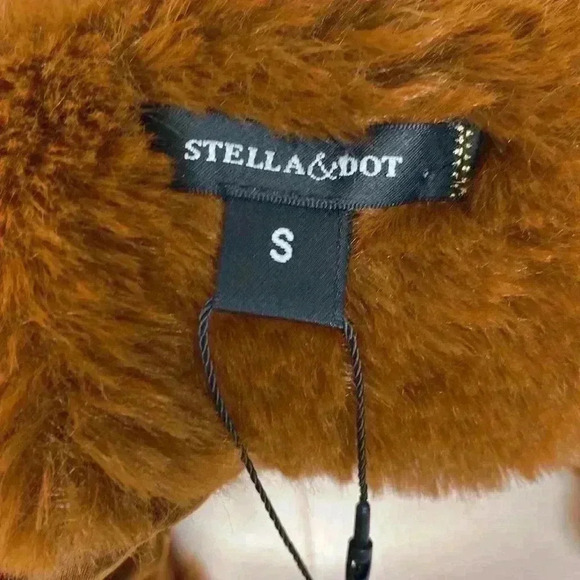 Stella & Dot NWT New Brown Faux Fur Vest Soft Cozy Comfy Size Small - Picture 7 of 10